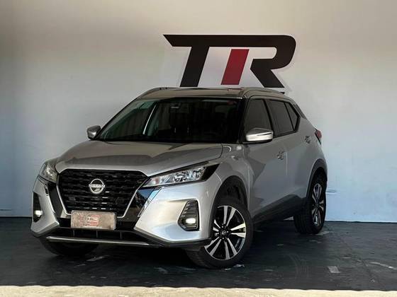NISSAN KICKS PLAY 1.6 16V FLEXSTART SENSE XTRONIC NISSAN KICKS PLAY 1.6 16V FLEXSTART SENSE XTRONIC